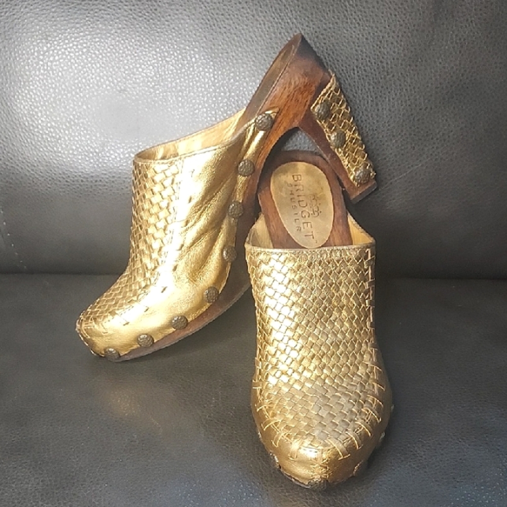 BRIDGET SHUSTER Gold Woven Women's Clogs sz 10